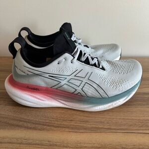 Men’s ASICS Gel Nimbus 25